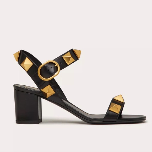 Valentino Garavani Shoes - Valentino Garavani Black Calfskin Roman Studded Sandals Block Heel Size 37.5 NIB
